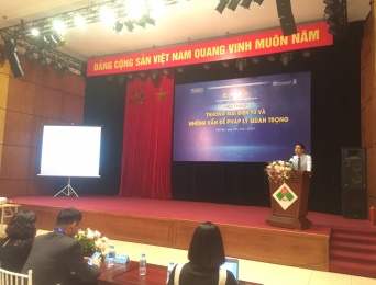 Hội thảo "Thương mại điện tử và những vấn đề pháp lý quan trọng"